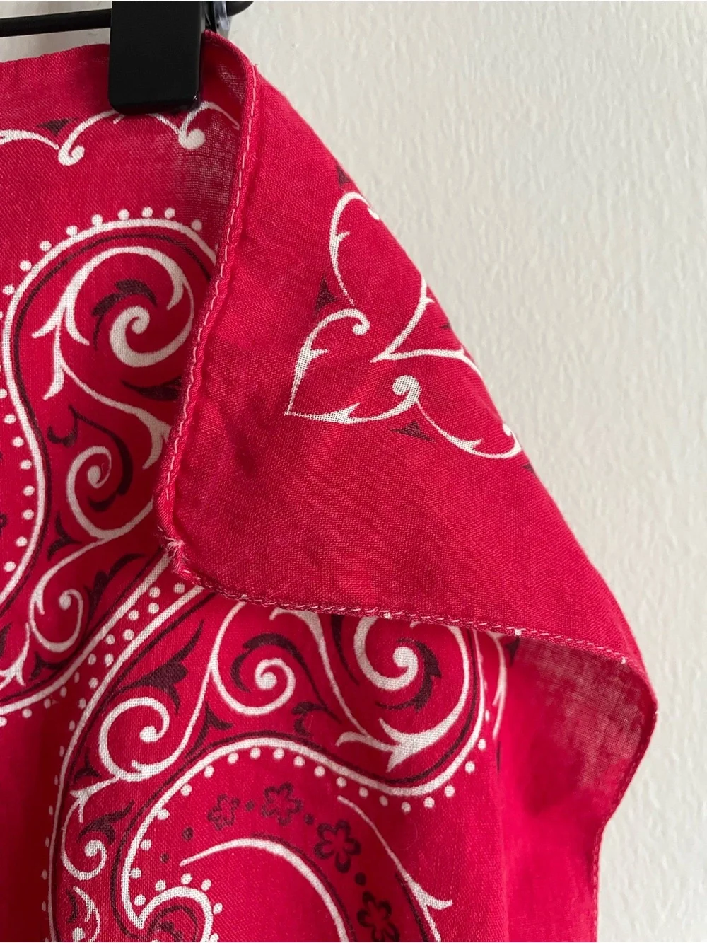 Vintage 60s Wamcraft bandana RN 32557 cotton red classic paisley selvedge edge